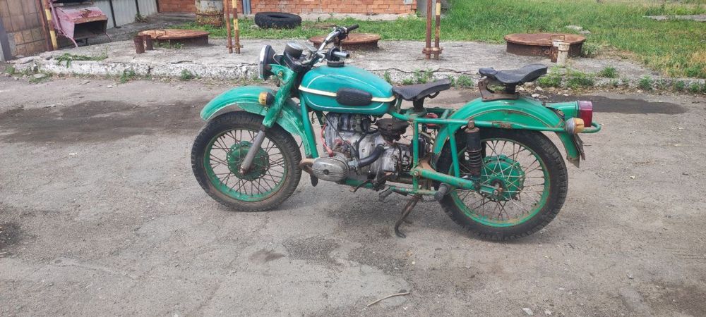 Продам мотоцикл Урал