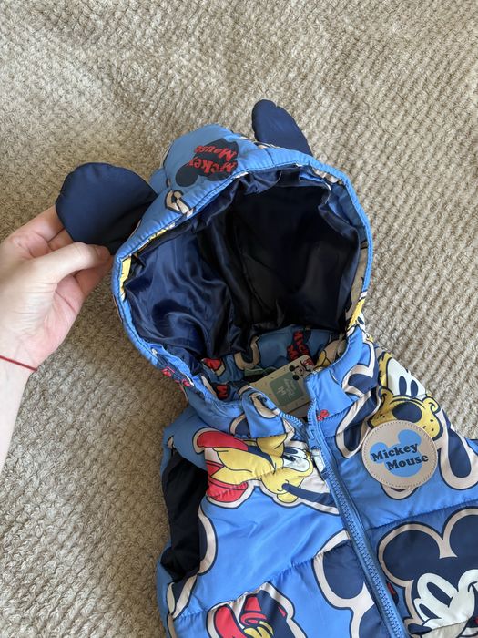 Жилетка тепла з капюшоном дута для хлопчика куртка-жилетка 86 92 98 р