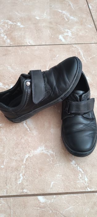 Шкіряні туфлі для хлопчика 33 розмір