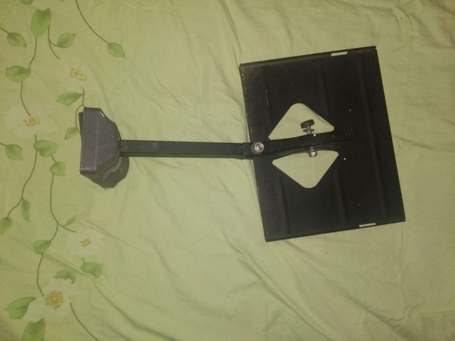 Крепление для телевизора