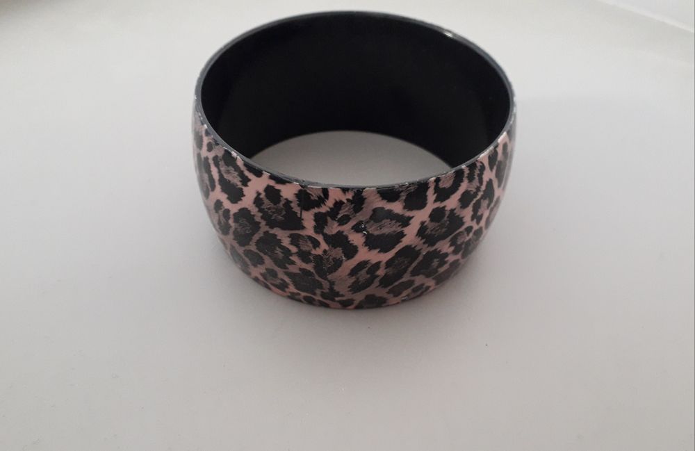 Pulseiras (várias)