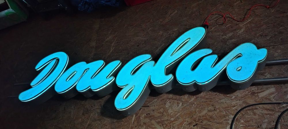 220cm neon lampa reklamowa LED Gdańsk