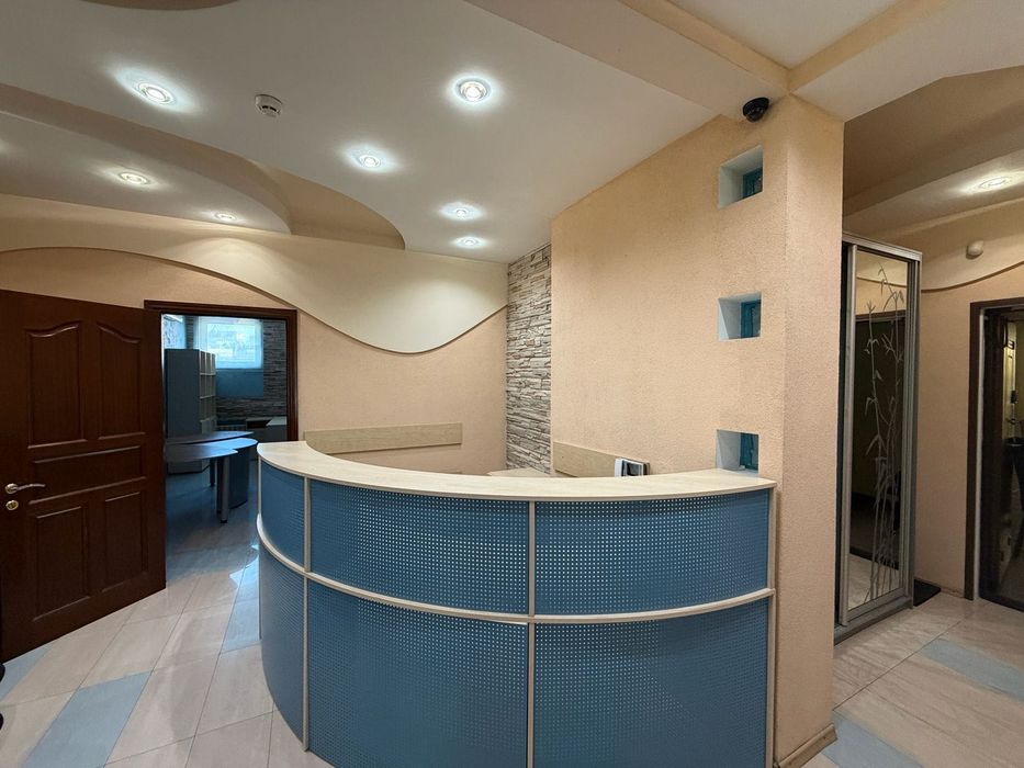 Оренда  офісу в центрі Києва. 142м2  БЦ «Botanic Towers».Без комісії, від власника