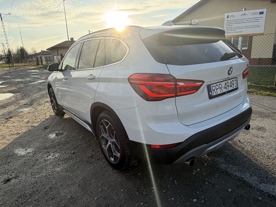 BMW x1 2016.r xDrive 2.0