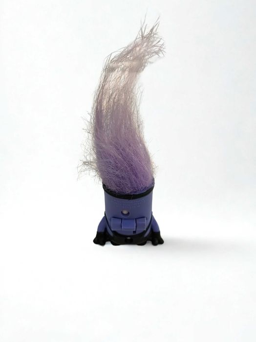 Boneco minion roxo do McDonald´s