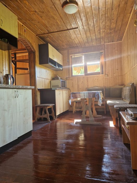 Подобова оренда котеджу у с.Майда