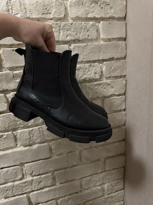 шкіряні челсі 36 розмір(23,5устілка)