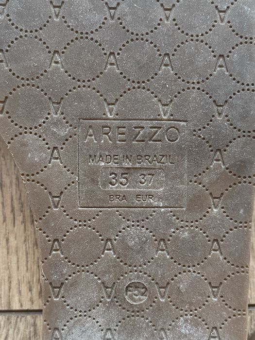 Шльопанці жіночі Arezzo