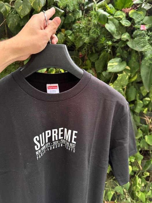 Supreme Paris Tee Camisa/Camiseta