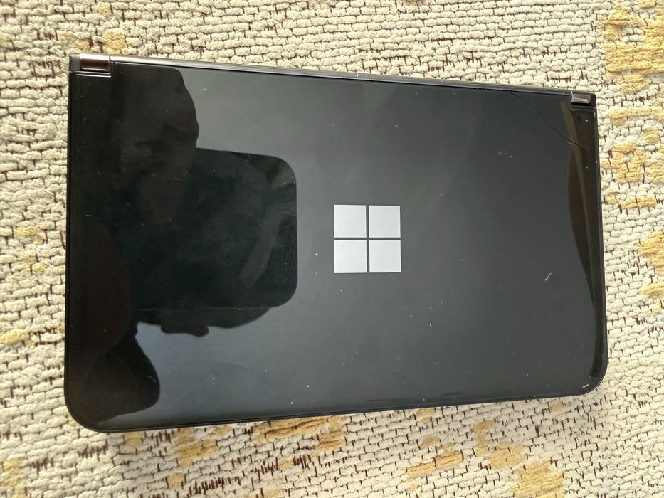 Microsoft Surface Duo 2
