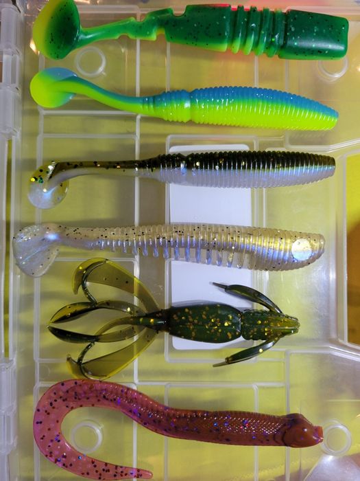 Універсальний набір приманок на хижака