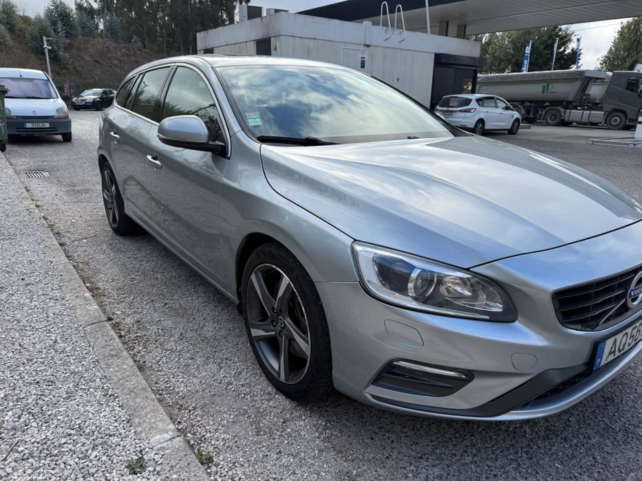 Volvo V60 plug-in/ diesel Rdesing
