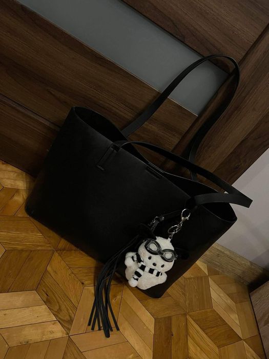 czarna pojemna damska torebka