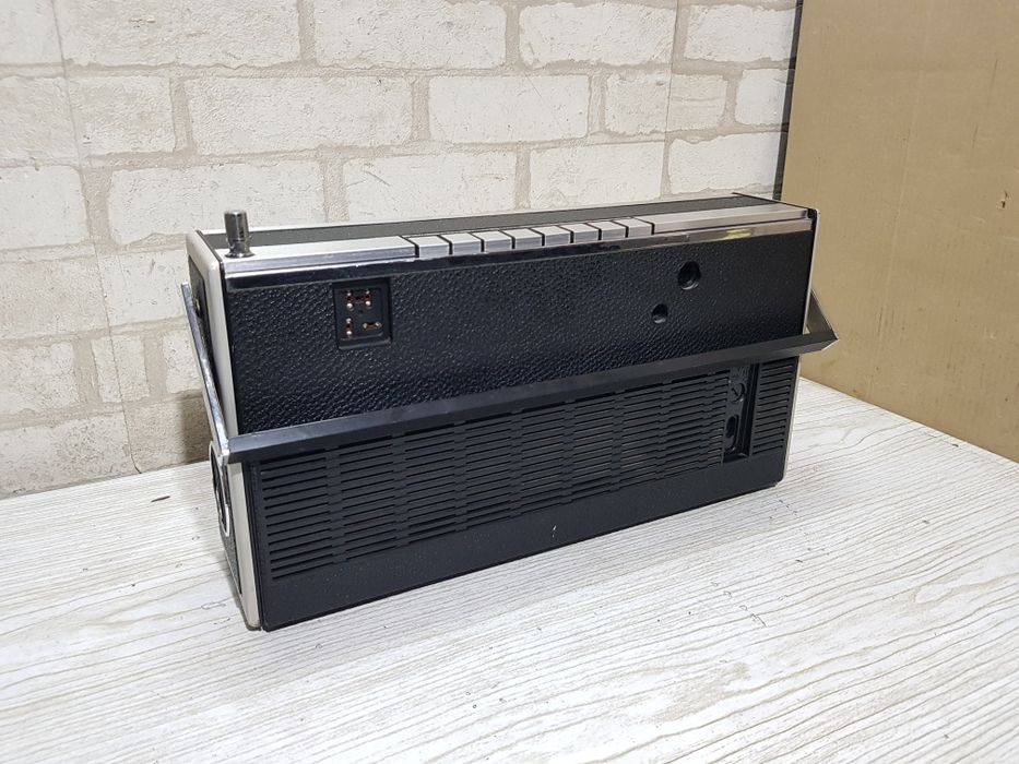 FM/AM радіо приймач Grundig Elite-Boy 1000 б/у з Німеччини