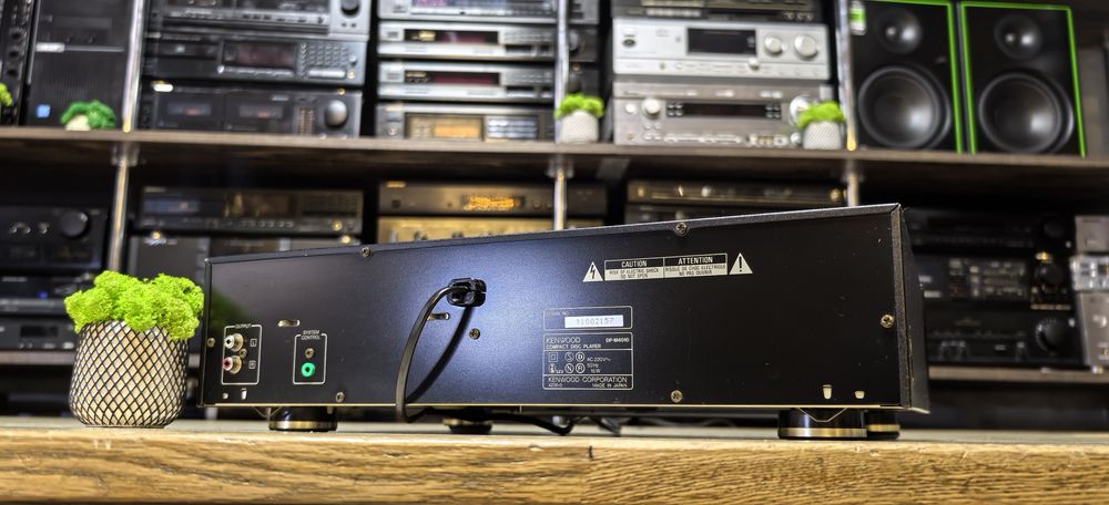 CD програвач Kenwood DP-M4010