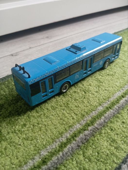 Продам Детские машинки