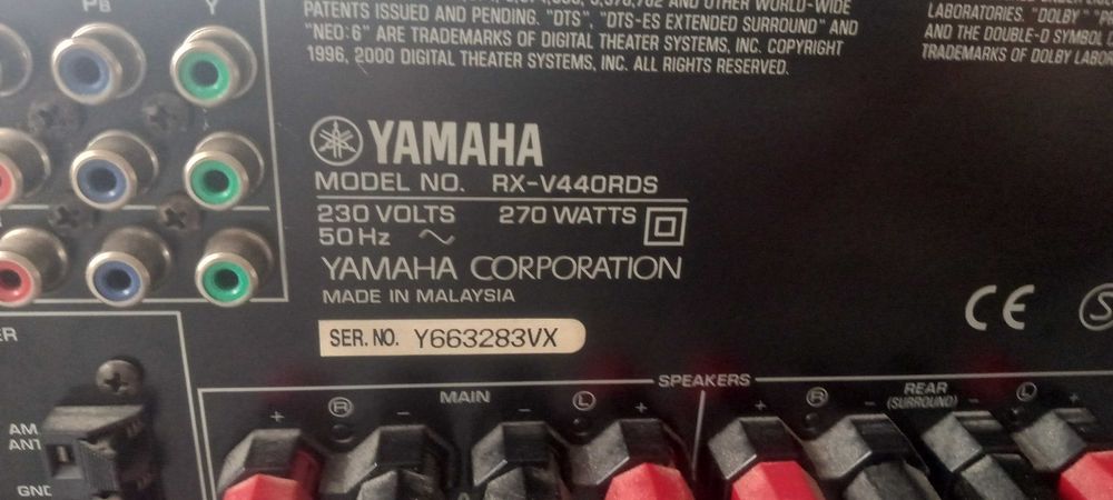 Radio amplituner Yamaha rx-v440rds
