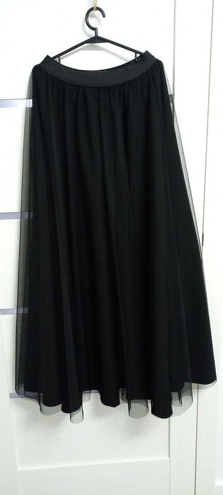 Spodnica czarna, dluga  tiul, nowa, elegancka 36-42
