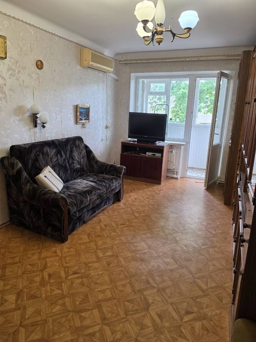 Продам трехкомнатную квартиру в г. Измаил