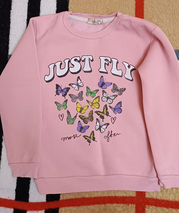 Набор кофт на девочку  5-7 лет