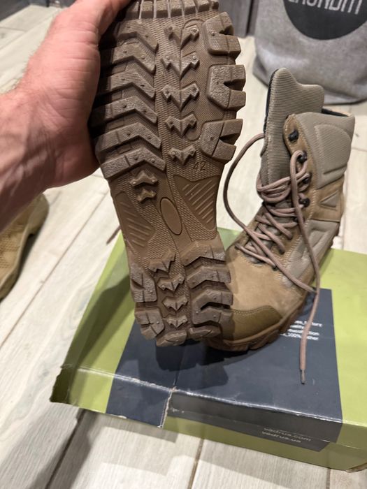 Продам нові берці