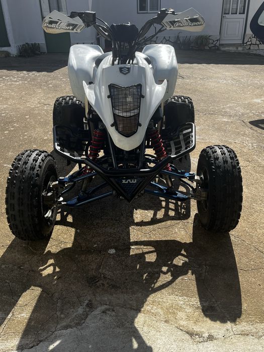 Suzuki LTZ 400 - Matrículada