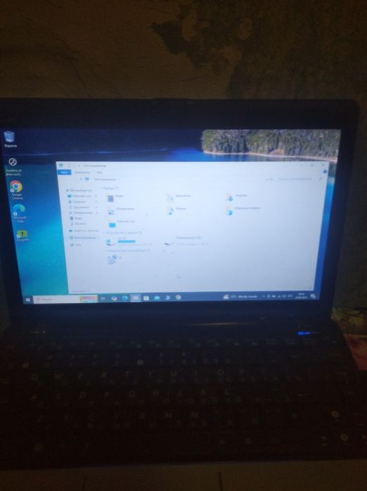 Продаю нетук Asus