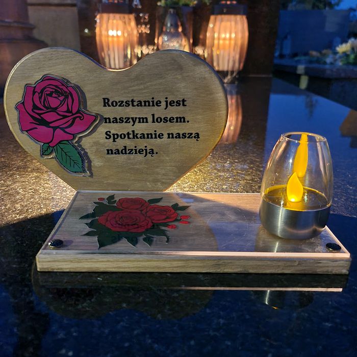 Solarny znicz led statuetka na cmentarz grób duża