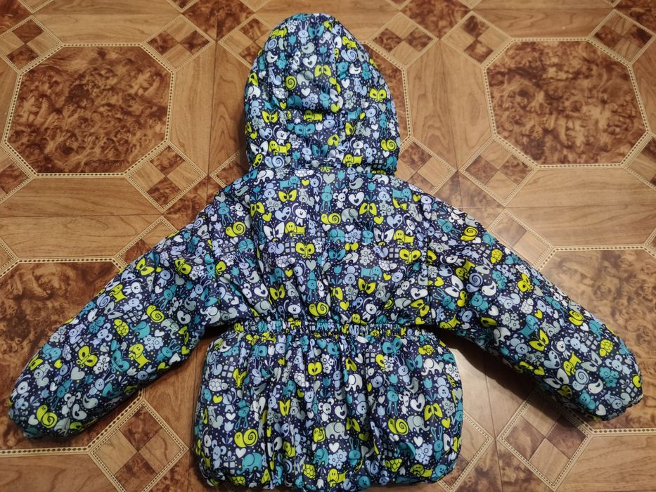 Продам весняний набір на зріст 86