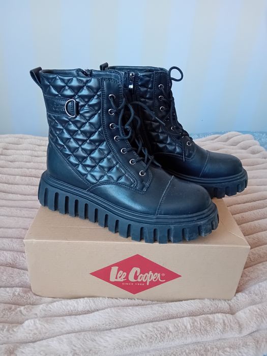 Klasyczne botki damskie marki Lee Cooper z licowej skóry rozmiar 40