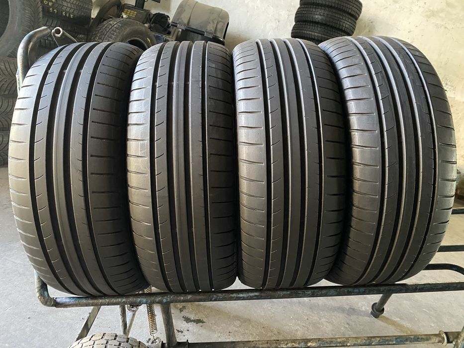 Шини 205/55/16 - 4шт Dunlop sport bluresponse