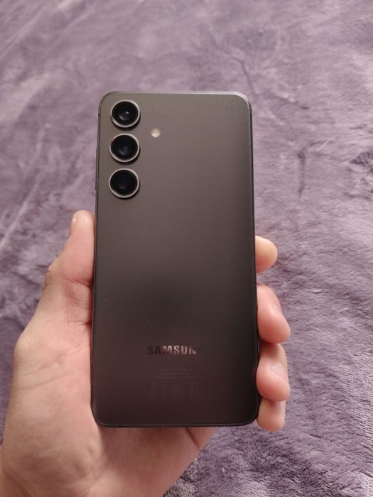 Продається Samsung galaxy s24 8/256gb