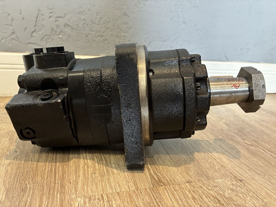 Char-Lynn Eaton silnik hydrauliczny nowy!