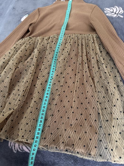 Платья на девочку 5-6 лет 4 штуки