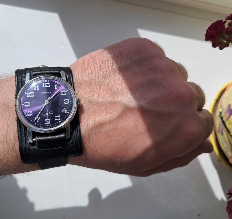 Механічний годинник Победа краб