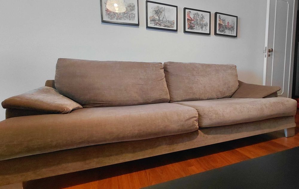 Sofá 4 lugares castanho microfibras
