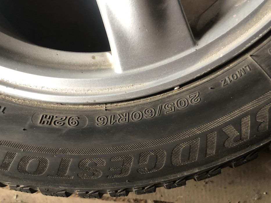 Титани  Honda acord civic  r16 5x114