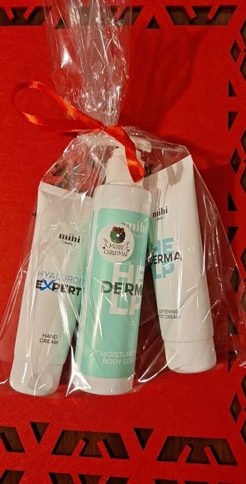 Gotowe zestawy świąteczne kosmetyki, suplementy