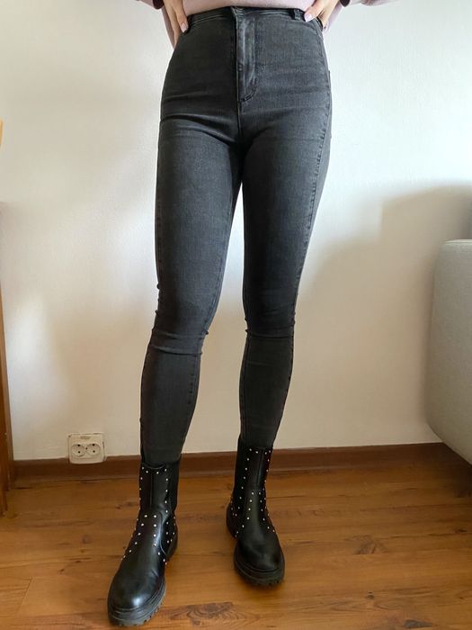 szare spodnie rurki skinny Medicine
