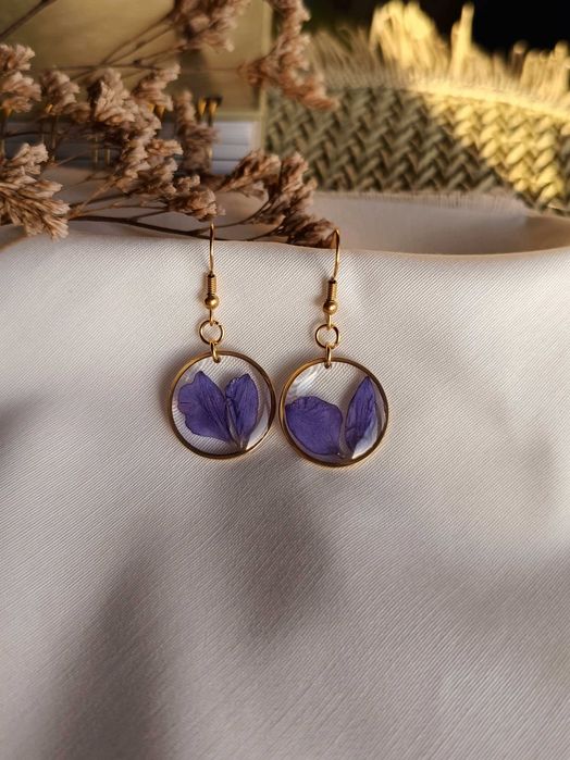 Kolczyki ze stali szlachetnej z żywymi kwiatami