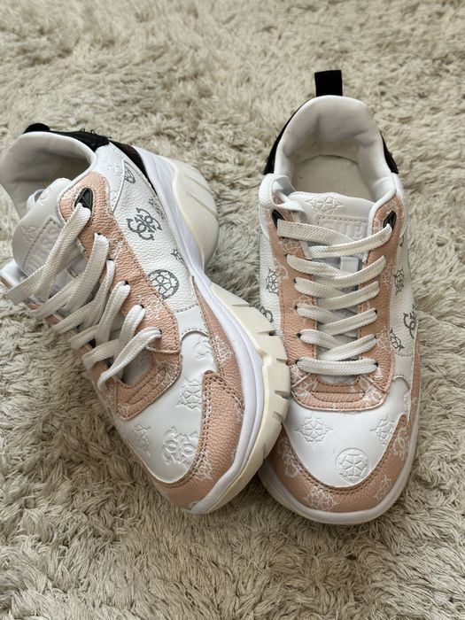 Красовки guess жіночі