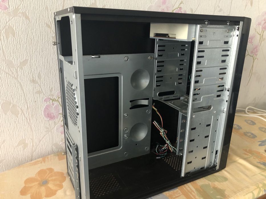 Корпуси компьютера