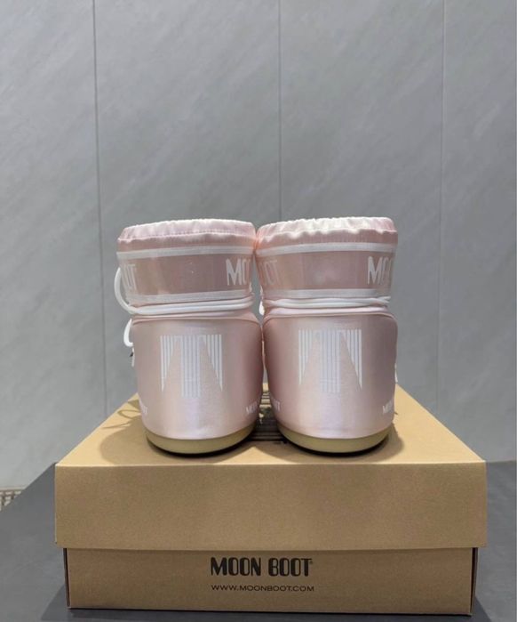 Мунбути Moon boot