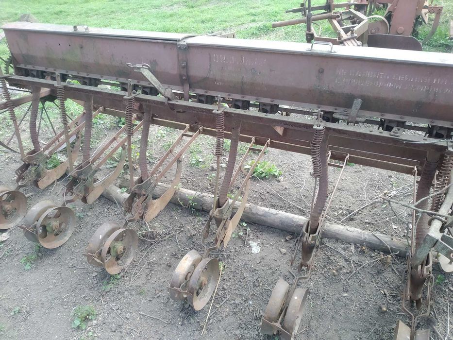 Сівалка СОН 2.8 для висіву,, буряка, і різних овочевих культур