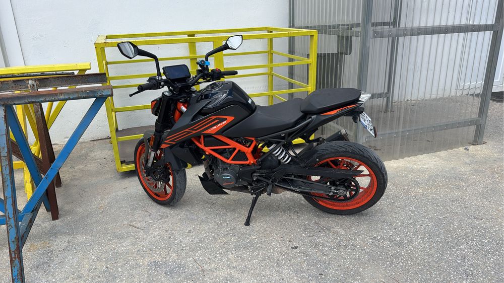 Ktm duke 125 2022