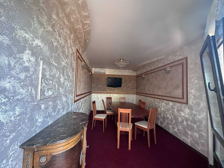 Оренда відкритої площі Пирогова