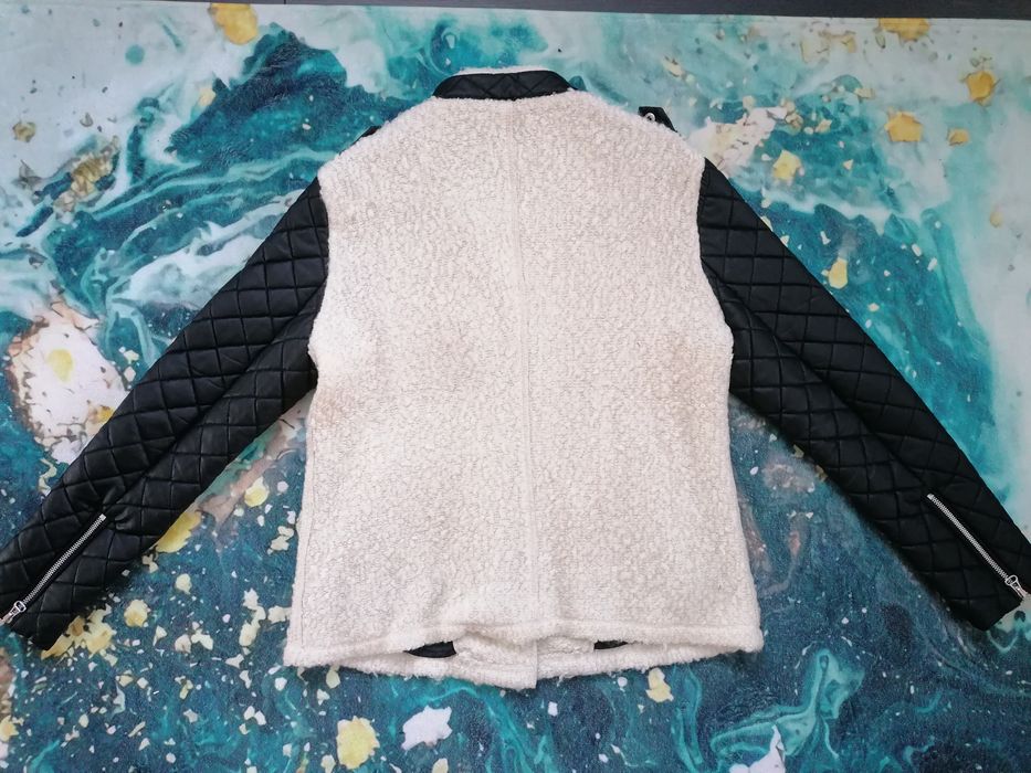 Lekka kurteczka baranek, skórzane rękawy