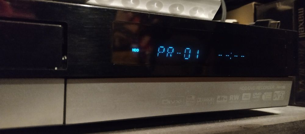 z VHS na DVD Nagrywarka z dyskiem twardym LG RH188