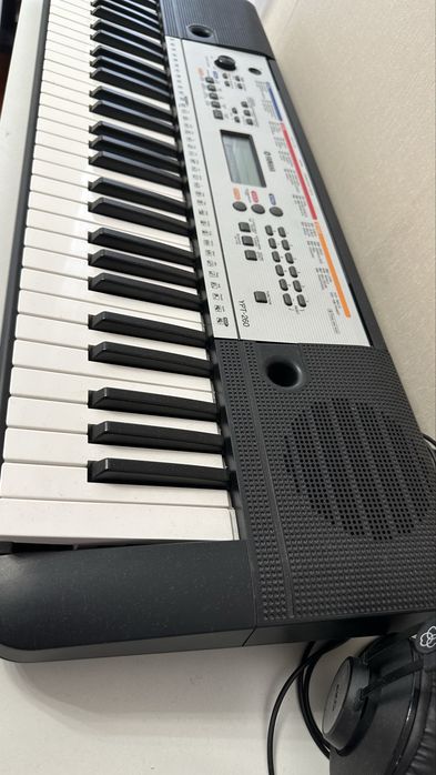 Teclado yamaha YPT 260