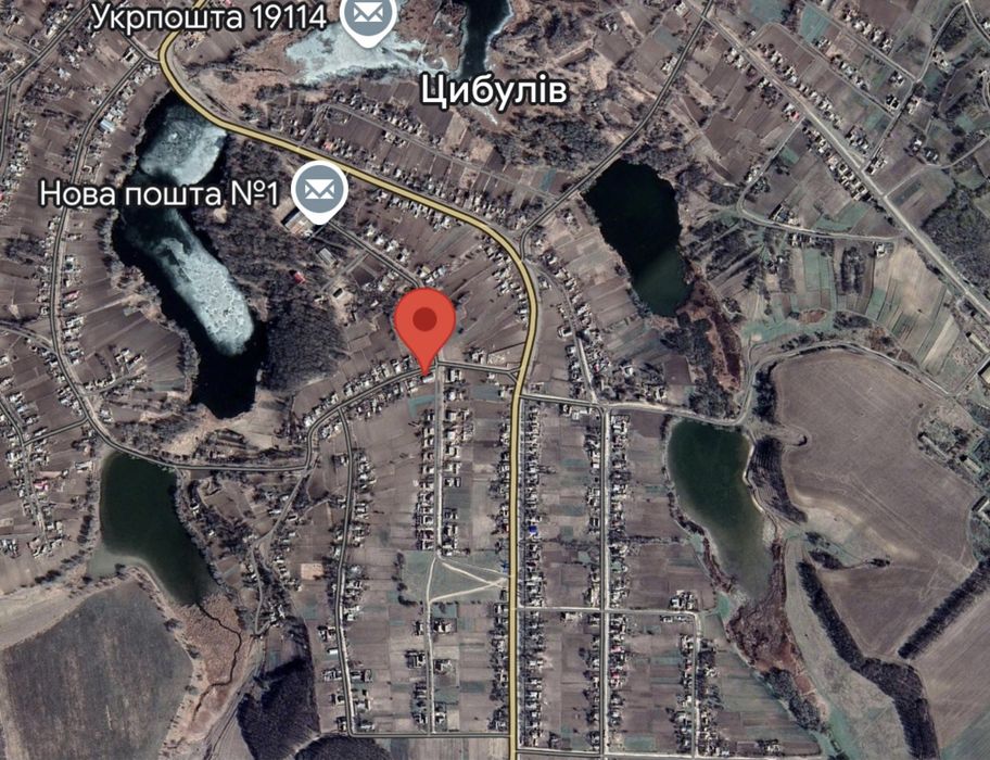 Продам приміщення смт Цибулів